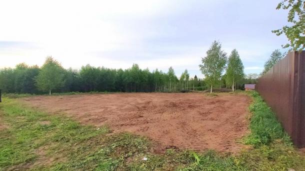 Buy a mortgage of 5.4% per annum land and build a new house with all utilities. Residence: city of Dmitrov, village of Sergeikovo.